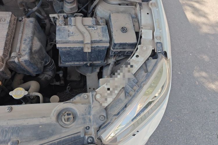 Used Brilliance V3 2015 1.5L Manual Smart Version Engine Bay Left