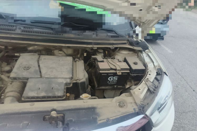 Used Brilliance V3 2015 1.5L Manual Smart Version Engine Bay Left