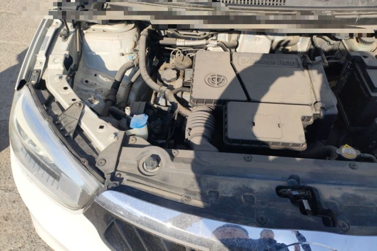 Used Brilliance V3 2015 1.5L Automatic Smart Version Engine Bay Right