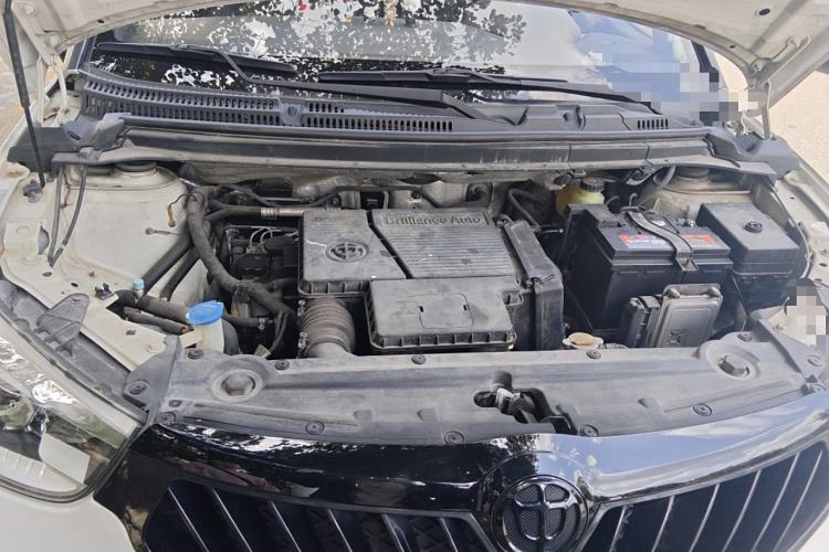 Used Brilliance V3 2015 1.5L Automatic Smart Version Engine Bay