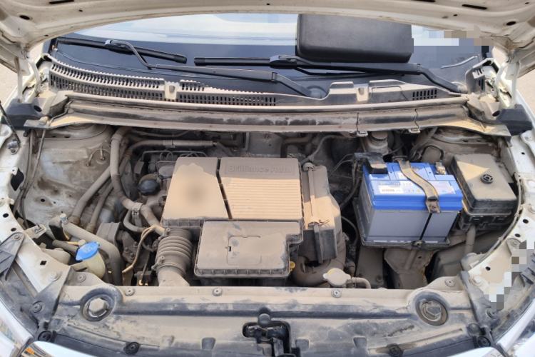 Used Brilliance V3 2015 1.5L Manual Elite Model Engine Bay
