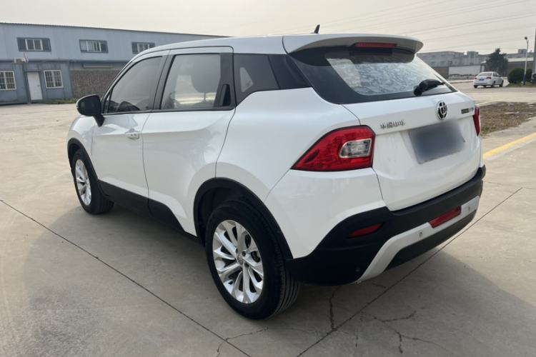 Used Brilliance V3 2015 1.5L Automatic Smart Version Exterior 1
