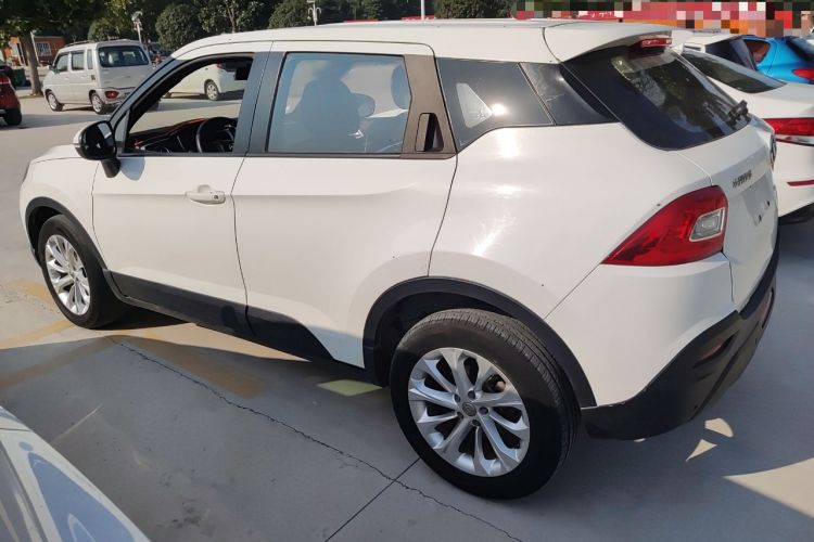 Used Brilliance V3 2015 1.5L Manual Comfort Model Exterior 5