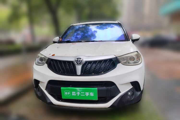 Used Brilliance V3 2015 1.5L Manual Comfort Model Front
