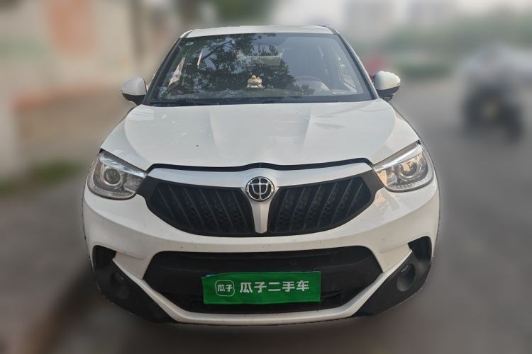 Used Brilliance V3 2015 1.5L Manual Comfort Model Front