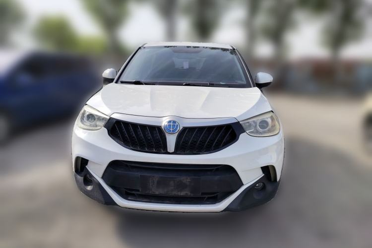 Used Brilliance V3 2015 1.5L Manual Base Version Front