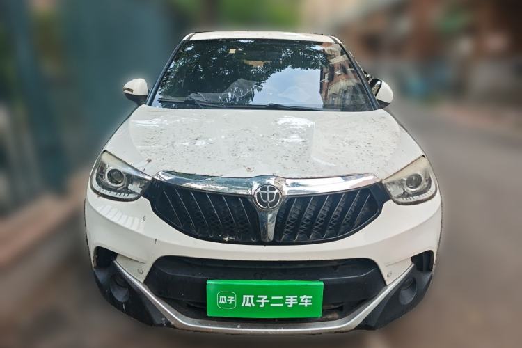 Used Brilliance V3 2015 1.5L Automatic Elite Model Front