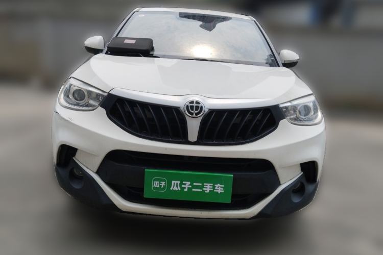 Used Brilliance V3 2015 1.5L Manual Comfort Model Front