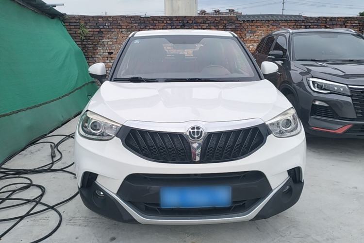 Used Brilliance V3 2015 1.5L Manual Smart Version Front