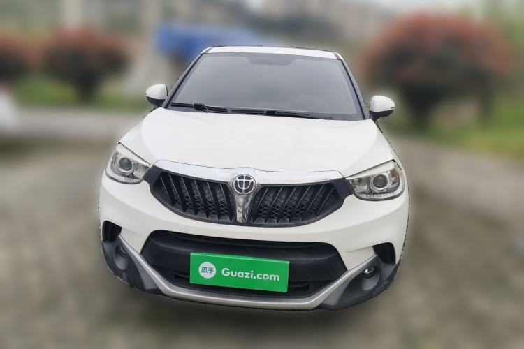 Used Brilliance V3 2015 1.5L Manual Smart Version Front