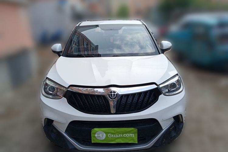 Used Brilliance V3 2015 1.5L Manual Smart Version Front
