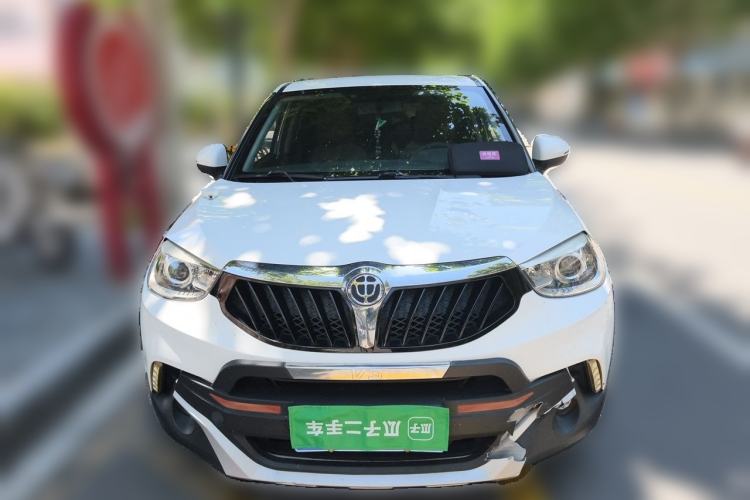 Used Brilliance V3 2015 1.5L Manual Smart Version Front