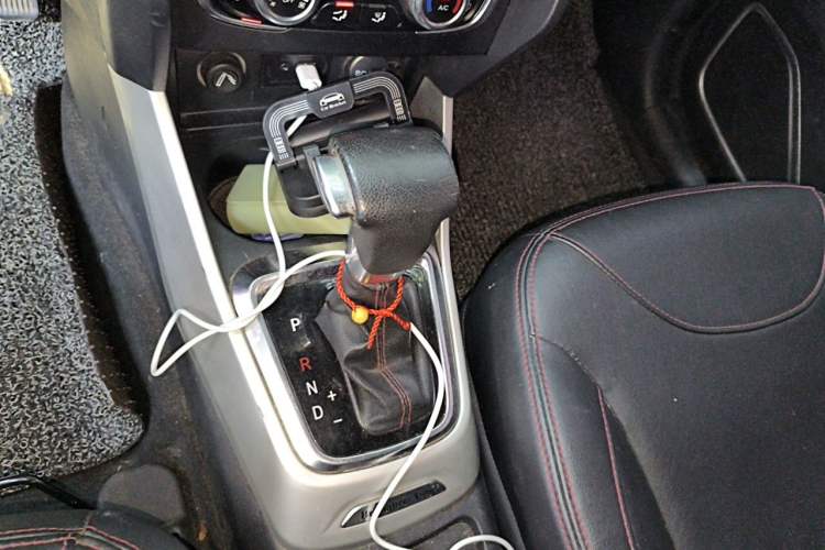 Used Brilliance V3 2015 1.5T Automatic Flagship Model Gear Lever