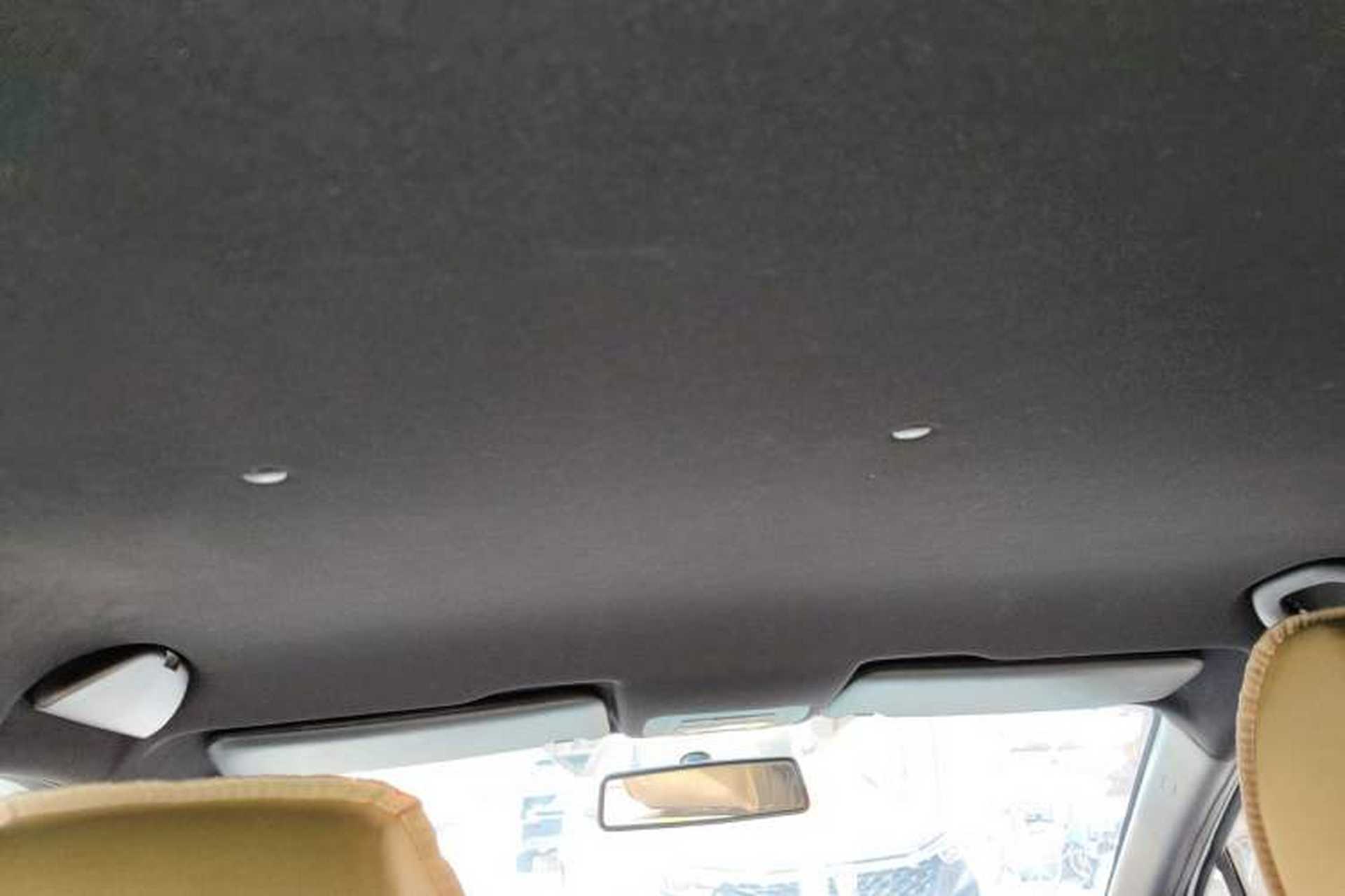 Used Brilliance V3 2015 1.5L Automatic Elite Model Headliner