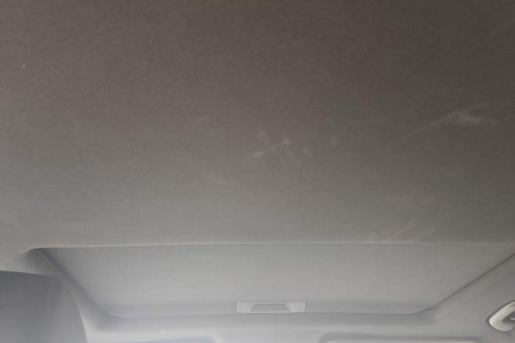 Used Brilliance V3 2015 1.5L Automatic Smart Version Headliner