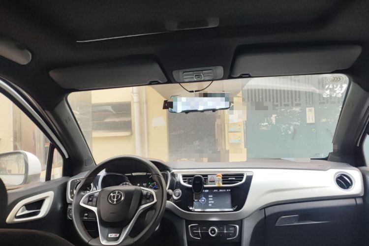 Used Brilliance V3 2015 1.5L Manual Smart Version Headliner