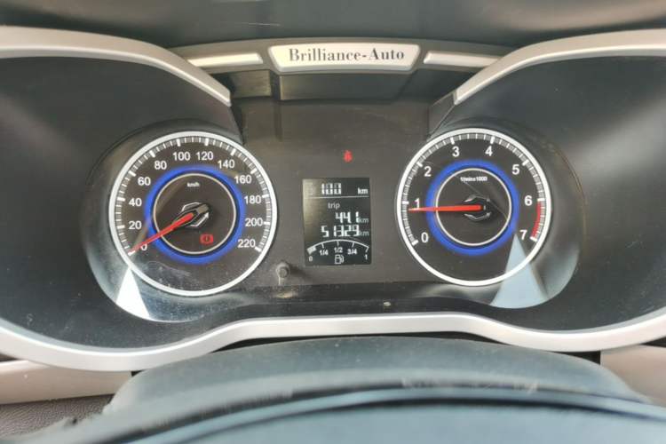 Used Brilliance V3 2015 1.5L Manual Comfort Model Instrument Cluster