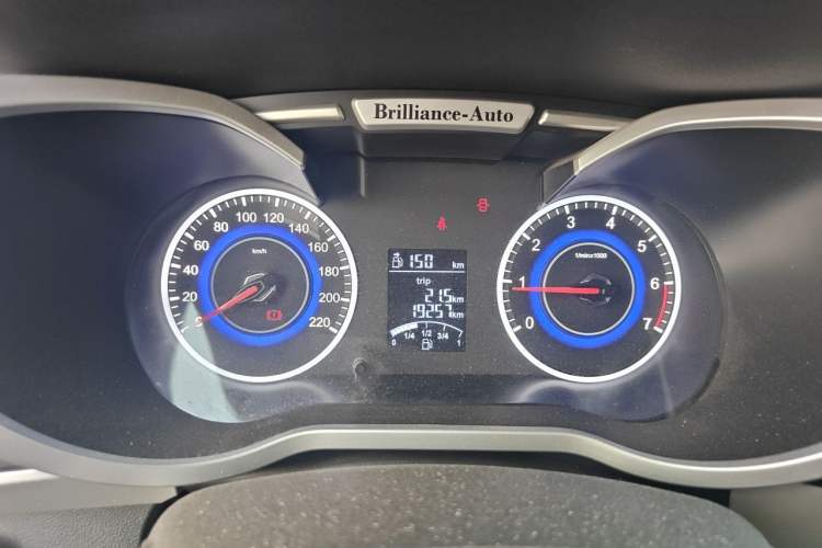 Used Brilliance V3 2015 1.5L Manual Comfort Model Instrument Cluster