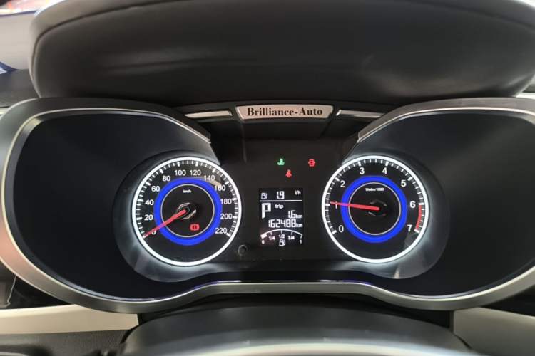 Used Brilliance V3 2015 1.5L Automatic Elite Model Instrument Cluster