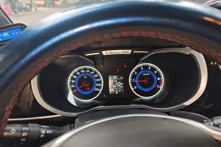 Used Brilliance V3 2015 1.5L Automatic Elite Model Instrument Cluster