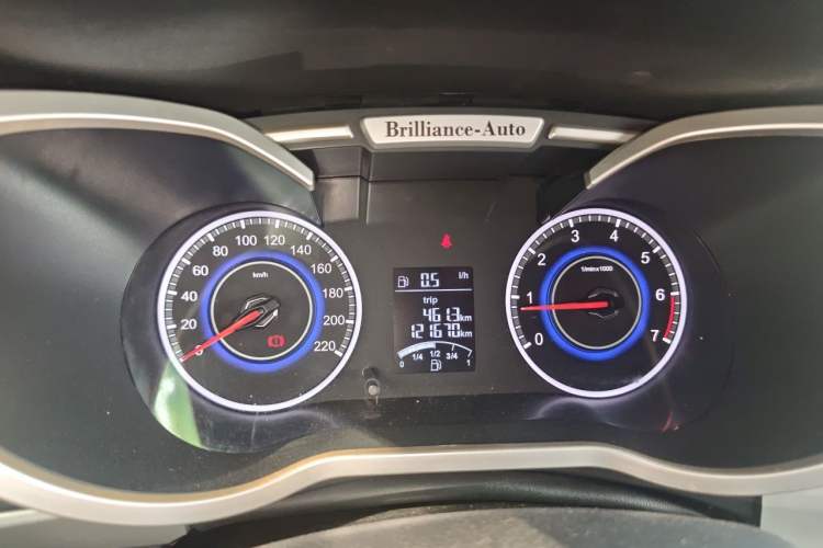 Used Brilliance V3 2015 1.5L Manual Base Version Instrument Cluster