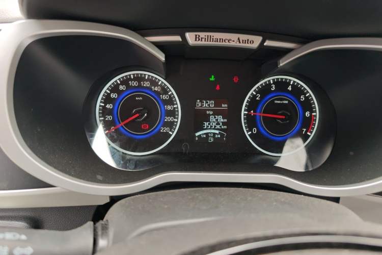 Used Brilliance V3 2015 1.5L Manual Base Version Instrument Cluster