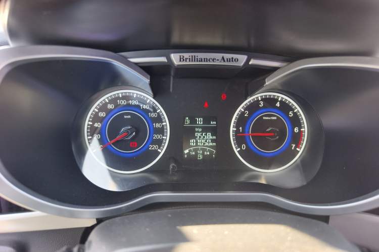 Used Brilliance V3 2015 1.5T Manual Urban Model Instrument Cluster