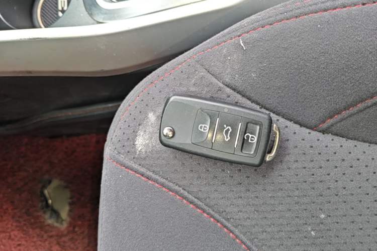 Used Brilliance V3 2015 1.5L Automatic Elite Model Interior 1
