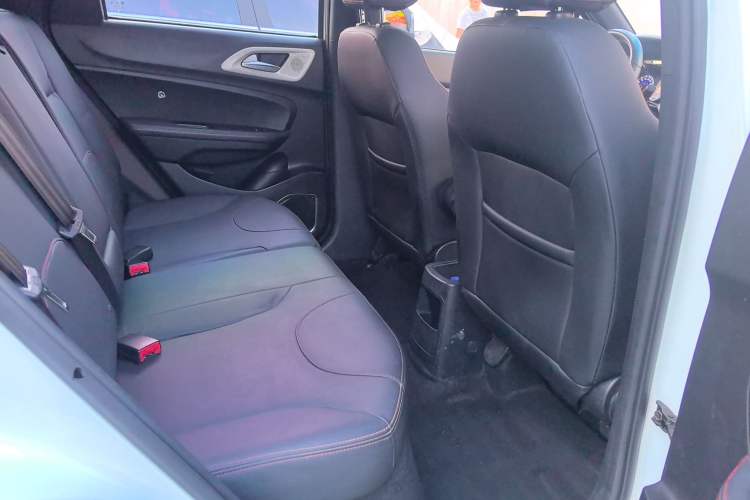 Used Brilliance V3 2015 1.5L Automatic Smart Version Interior 6