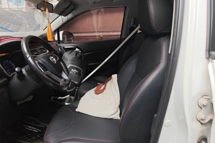 Used Brilliance V3 2015 1.5L Manual Smart Version Left Front Seat