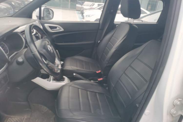 Used Brilliance V3 2015 1.5L Manual Elite Model Left Front Seat