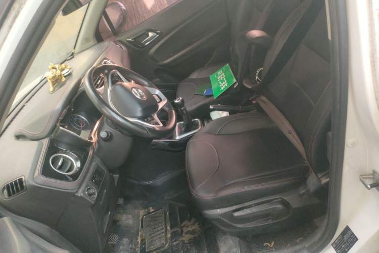 Used Brilliance V3 2015 1.5L Manual Smart Version Left Front Seat