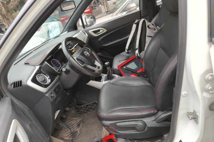 Used Brilliance V3 2015 1.5L Manual Elite Model Left Front Seat