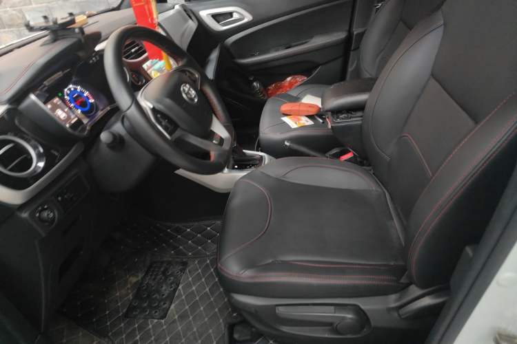 Used Brilliance V3 2015 1.5L Automatic Smart Version Left Front Seat