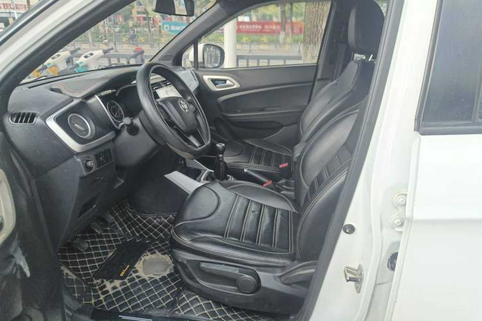 Used Brilliance V3 2015 1.5L Manual Comfort Model Left Front Seat