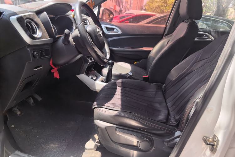 Used Brilliance V3 2015 1.5L Manual Elite Model Left Front Seat