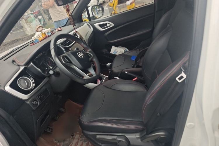 Used Brilliance V3 2015 1.5L Manual Smart Version Left Front Seat