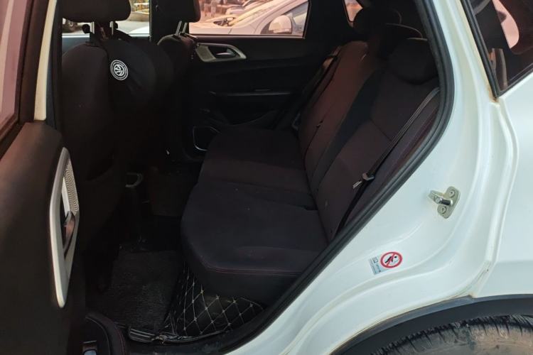 Used Brilliance V3 2015 1.5L Automatic Elite Model Left Rear Seat