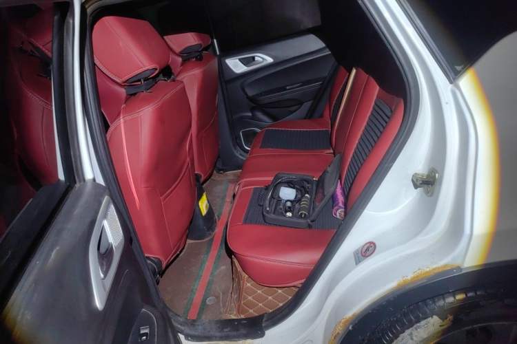 Used Brilliance V3 2015 1.5L Manual Comfort Model Left Rear Seat