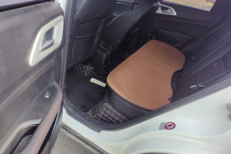 Used Brilliance V3 2015 1.5L Manual Smart Version Left Rear Seat