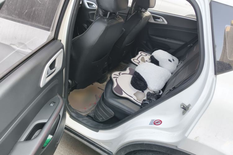 Used Brilliance V3 2015 1.5L Automatic Elite Model Left Rear Seat
