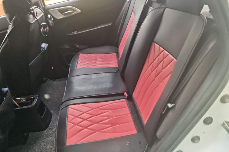 Used Brilliance V3 2015 1.5L Manual Base Version Left Rear Seat