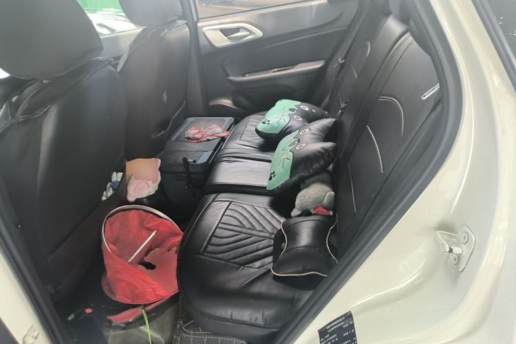 Used Brilliance V3 2015 1.5L Automatic Elite Model Left Rear Seat