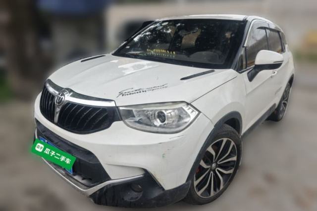 Używany Brilliance V3 2015 1.5T Automatic Flagship Model