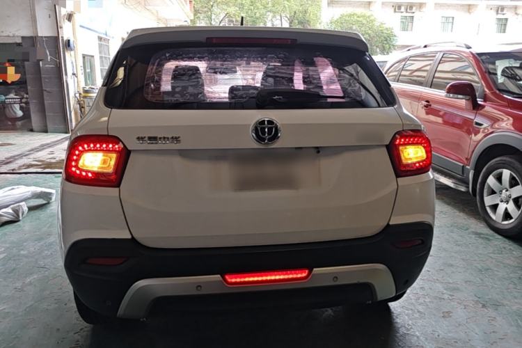 Used Brilliance V3 2015 1.5L Automatic Elite Model Rear