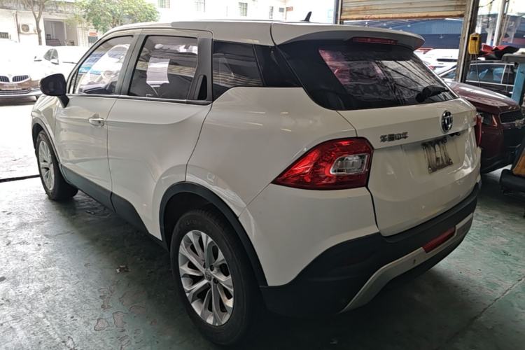 Used Brilliance V3 2015 1.5L Automatic Elite Model Rear Left 45 Deg