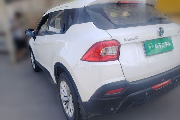 Used Brilliance V3 2015 1.5L Manual Base Version Rear Left 45 Deg