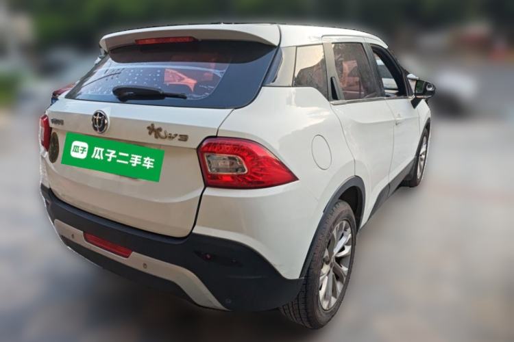 Used Brilliance V3 2015 1.5L Automatic Elite Model Rear Right 45 Deg