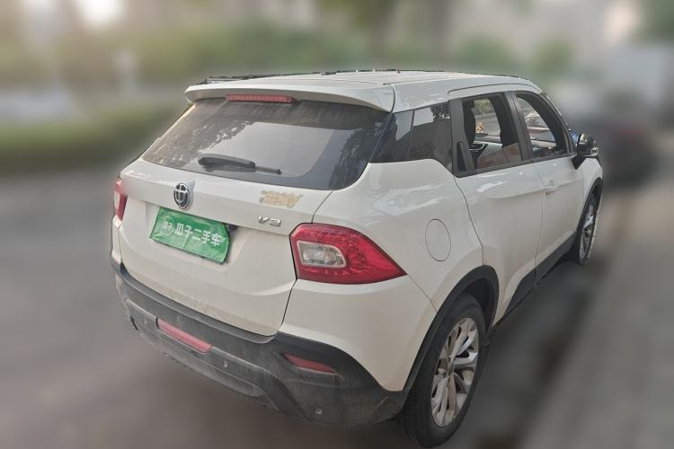 Used Brilliance V3 2015 1.5L Manual Comfort Model Rear Right 45 Deg