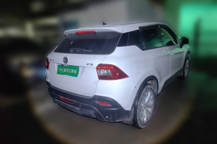 Used Brilliance V3 2015 1.5L Manual Comfort Model Rear Right 45 Deg